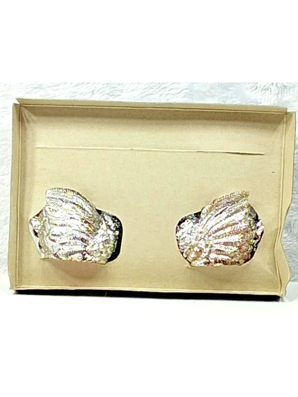 Swan Metal Plastic Salt & Pepper Shakers With Tray 3' Silver Look -NOS Lareaux
